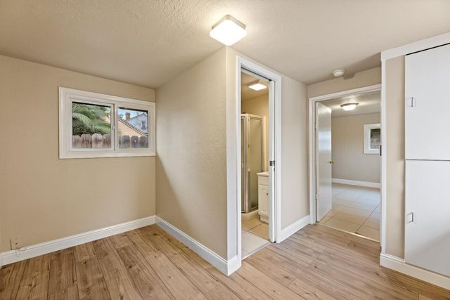 216 Eureka Ave, Lodi, CA 95240