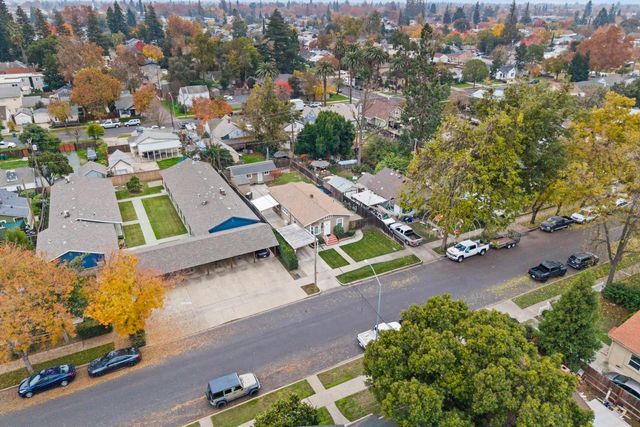 216 Eureka Ave, Lodi, CA 95240