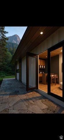 1375 W GLENROSE DR, Salt Lake City, UT 84104