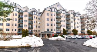 10 Seaport Dr. 2505, Quincy, MA 02171