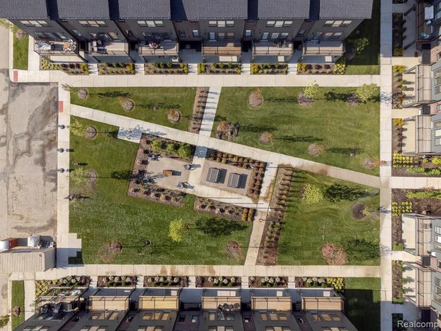 2149 Evergreen Lane 25, Ann Arbor, MI 48103