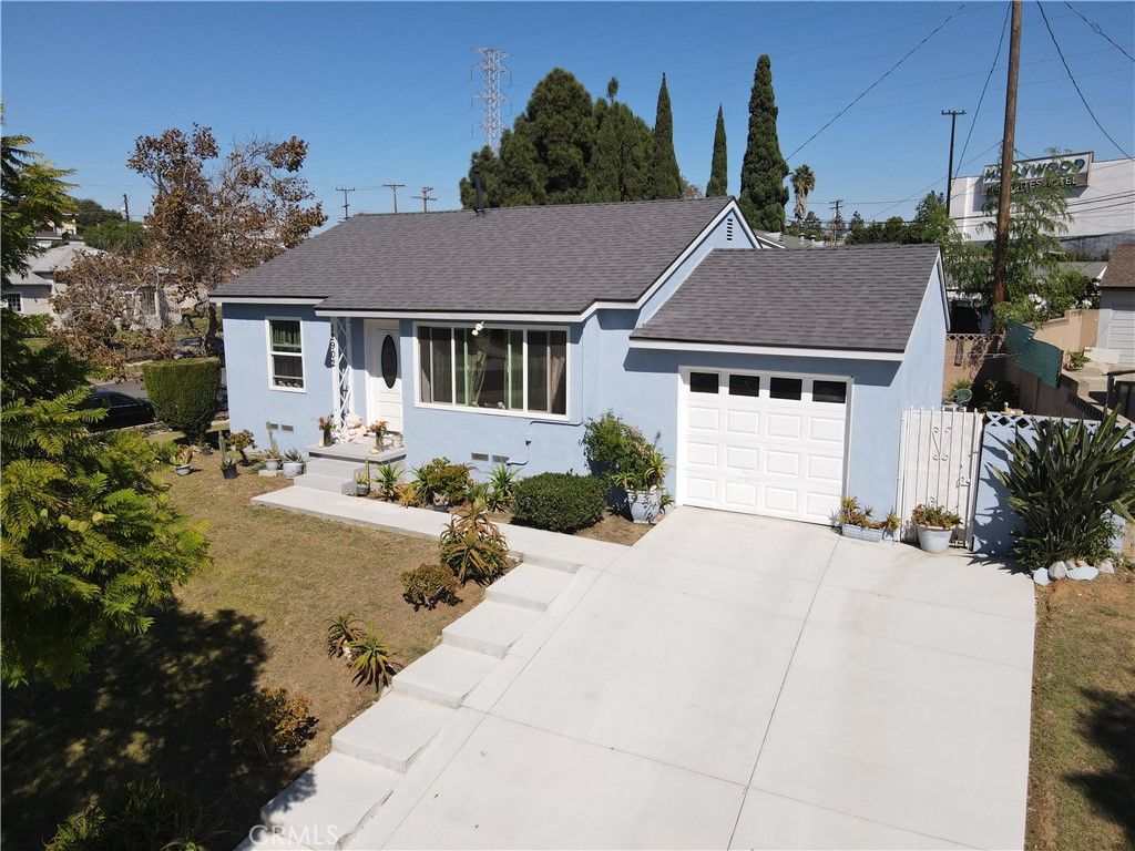 12902 S Berendo, Gardena, CA 90247 — photo 2