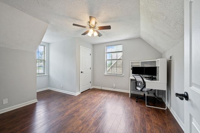 818 Shelton Cir, S, Clarksville, TN 37042