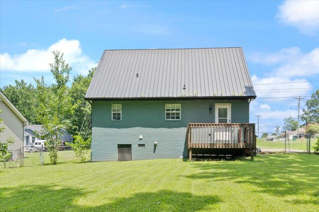 818 Shelton Cir, S, Clarksville, TN 37042