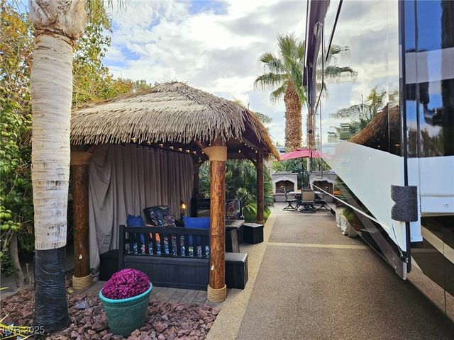 8175 Arville Street 271, Las Vegas, NV 89139