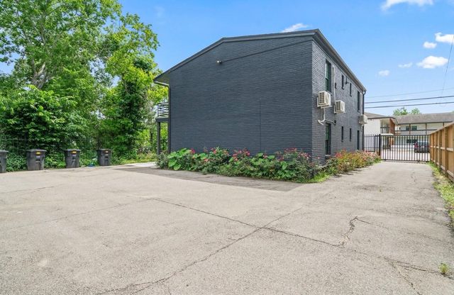6810 Del Rio Street 4, Houston, TX 77021