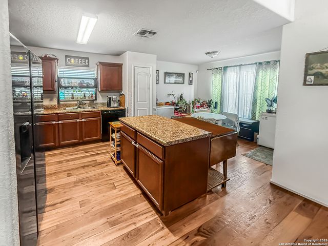 6223 Still Meadow, San Antonio, TX 78222