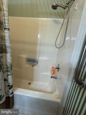 141 COUNTRY LANE, Buena, NJ 08310