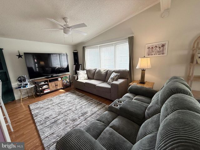 141 COUNTRY LANE, Buena, NJ 08310