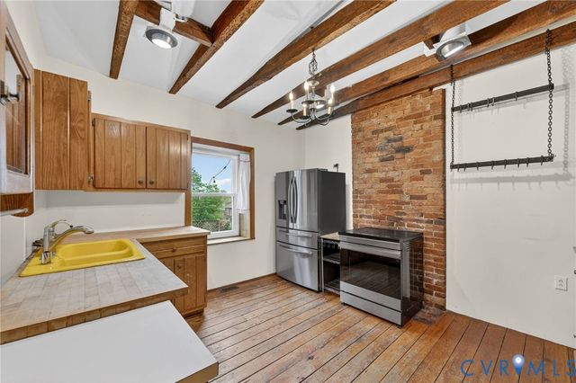 2513 E Grace St, Richmond, VA 23223