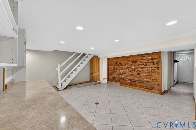 2513 E Grace St, Richmond, VA 23223