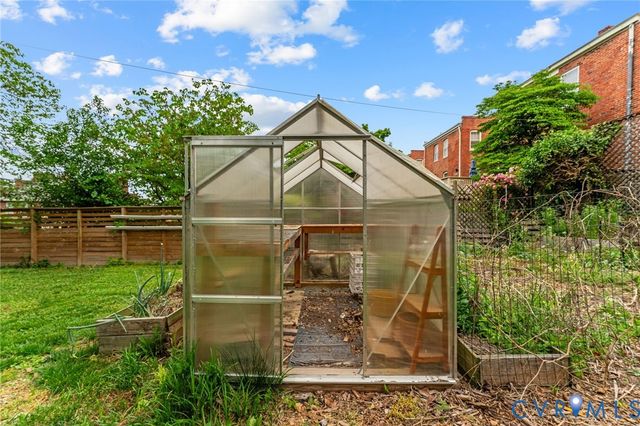 2513 E Grace St, Richmond, VA 23223