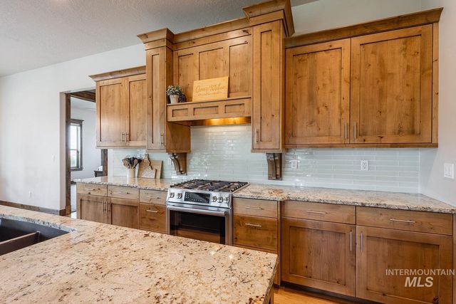 8077 Star Pass Ridge, Nampa, ID 83686