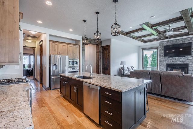 8077 Star Pass Ridge, Nampa, ID 83686