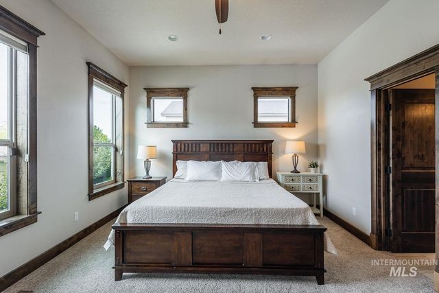 8077 Star Pass Ridge, Nampa, ID 83686