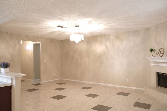 3721 Fleetwood Drive, Fort Worth, TX 76123