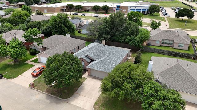 3721 Fleetwood Drive, Fort Worth, TX 76123