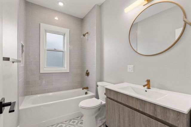 101 Draper St 2, Boston, MA 02122