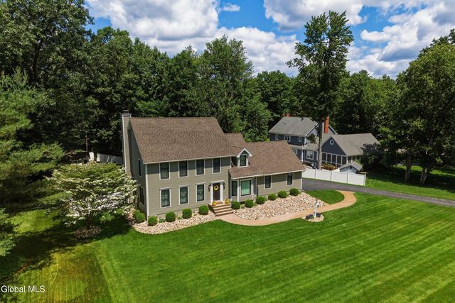 21 Heather Drive, Wilton, NY 12831