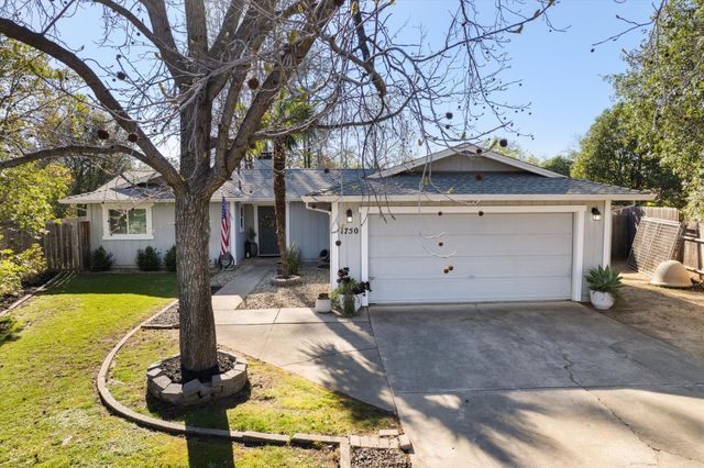 1750 Hawthorne Court, Redding, CA 96002