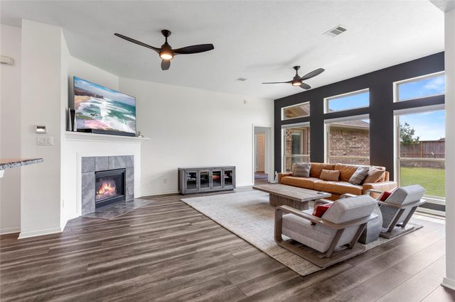 1917 Amado Lane, League City, TX 77573