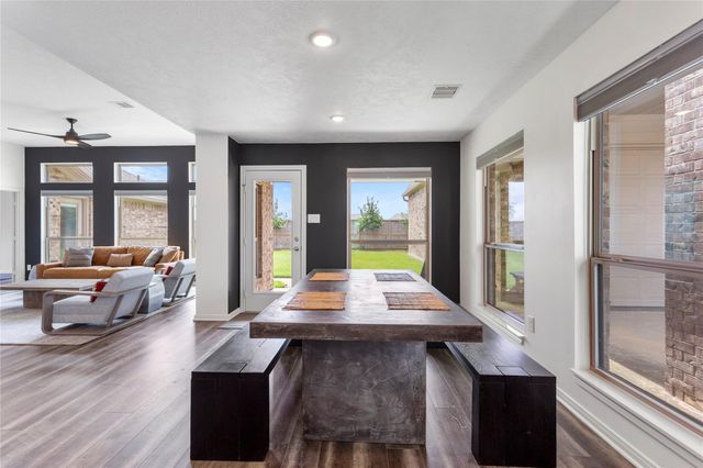 1917 Amado Lane, League City, TX 77573