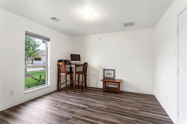 1917 Amado Lane, League City, TX 77573