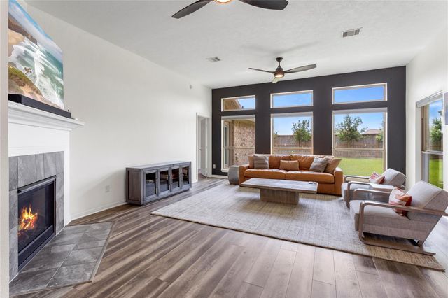 1917 Amado Lane, League City, TX 77573