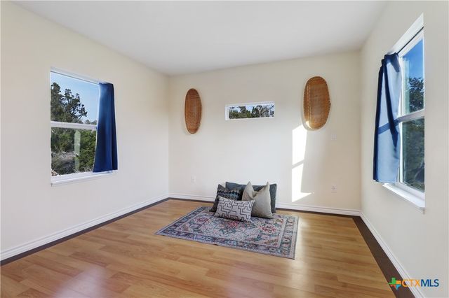 901 Thurman Road, San Marcos, TX 78666