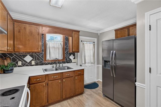 4217 Lake Ridge Court, Ramseur, NC 27316