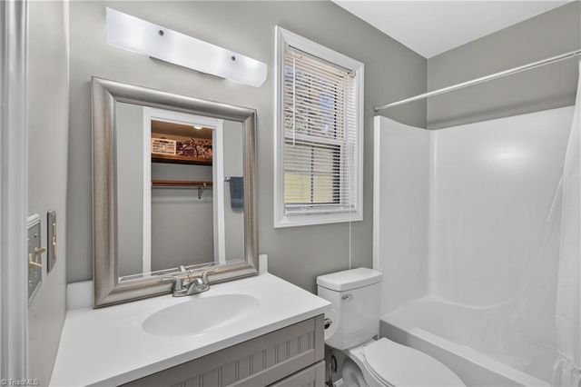 4217 Lake Ridge Court, Ramseur, NC 27316