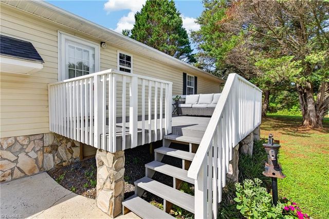 4217 Lake Ridge Court, Ramseur, NC 27316