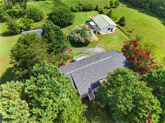 4217 Lake Ridge Court, Ramseur, NC 27316