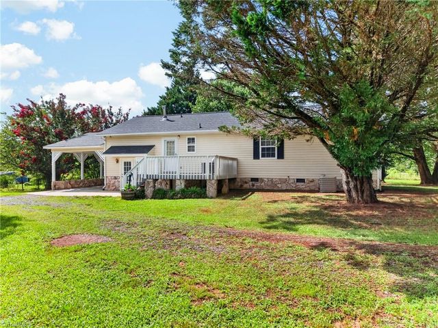 4217 Lake Ridge Court, Ramseur, NC 27316