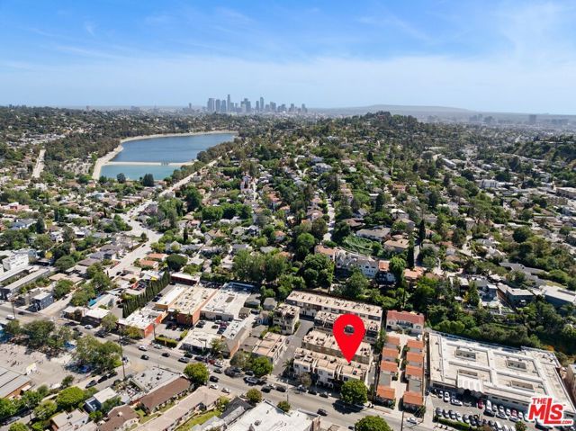 2930 Rowena Avenue 2, Los Angeles, CA 90039