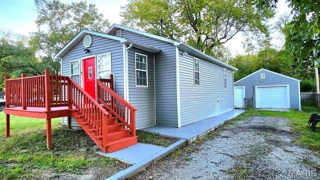 749 N 71st Street, East St Louis, IL 62203