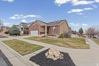 6262 W IMPERIAL OAK DR, West Jordan, UT 84081