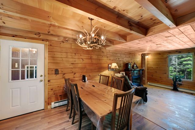 18 Chamberlin Hill, Richmond, VT 05477