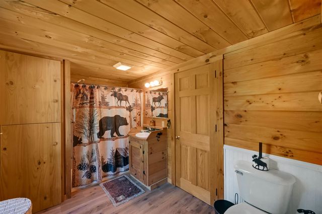 18 Chamberlin Hill, Richmond, VT 05477