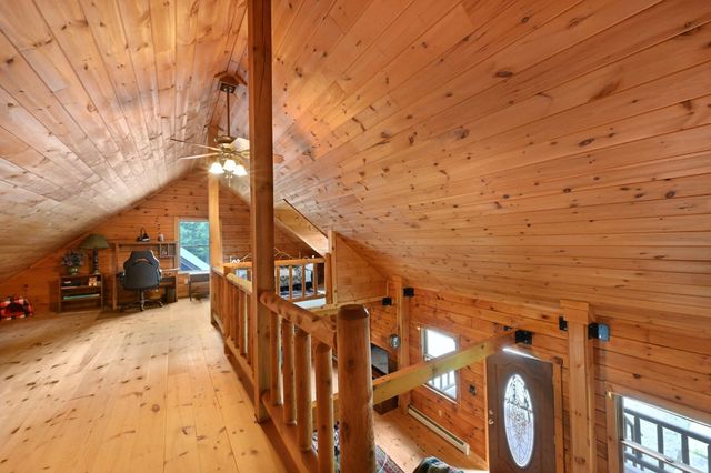 18 Chamberlin Hill, Richmond, VT 05477