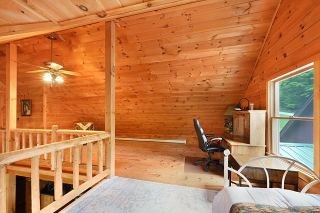 18 Chamberlin Hill, Richmond, VT 05477