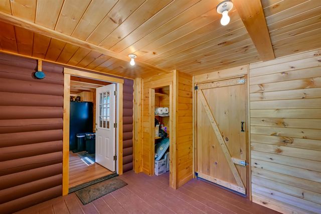 18 Chamberlin Hill, Richmond, VT 05477