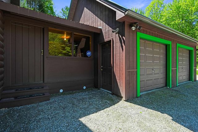 18 Chamberlin Hill, Richmond, VT 05477