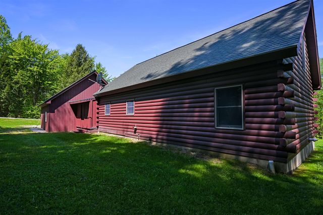 18 Chamberlin Hill, Richmond, VT 05477