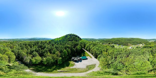 18 Chamberlin Hill, Richmond, VT 05477
