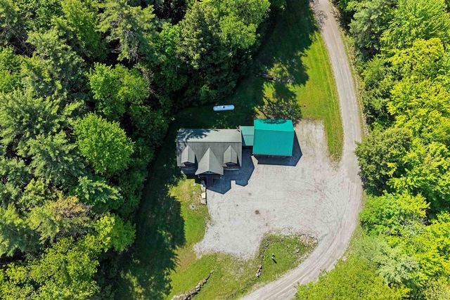 18 Chamberlin Hill, Richmond, VT 05477