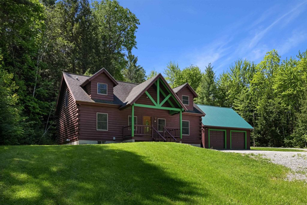 18 Chamberlin Hill, Richmond, VT 05477