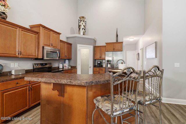 4105 Nicholas Roy Ct, Prospect, KY 40059