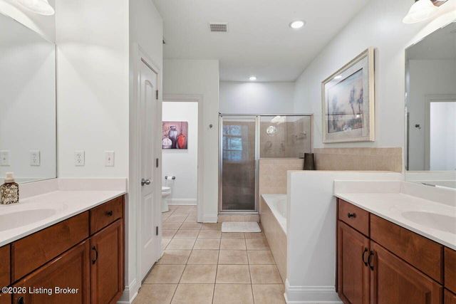 4105 Nicholas Roy Ct, Prospect, KY 40059