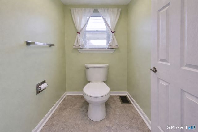 144 East Gate Lane 144, Hamden, CT 06514